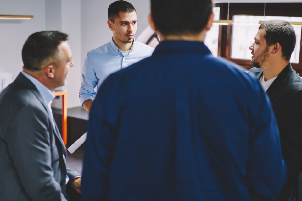 Managers discussing project